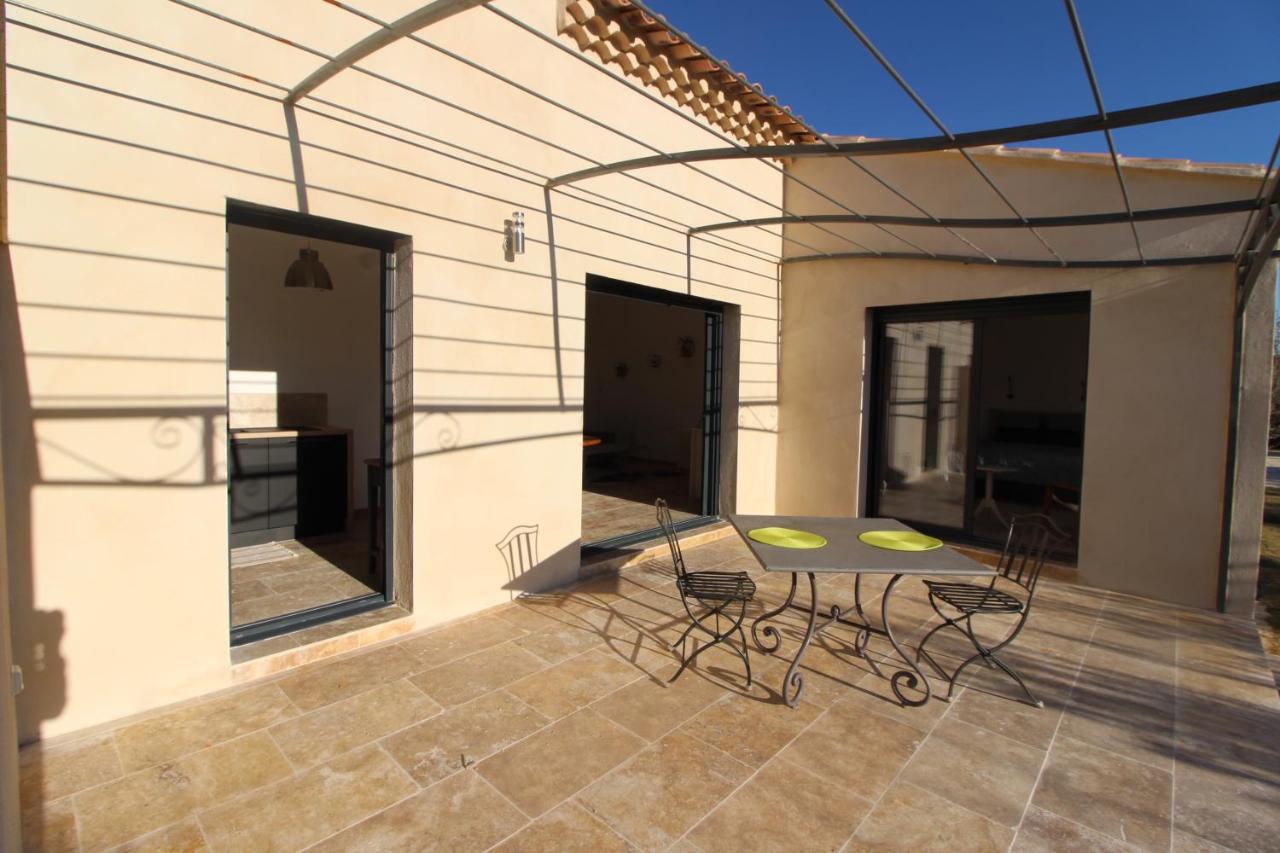 Appartement Calme Et Lumineux Paradou Bagian luar foto